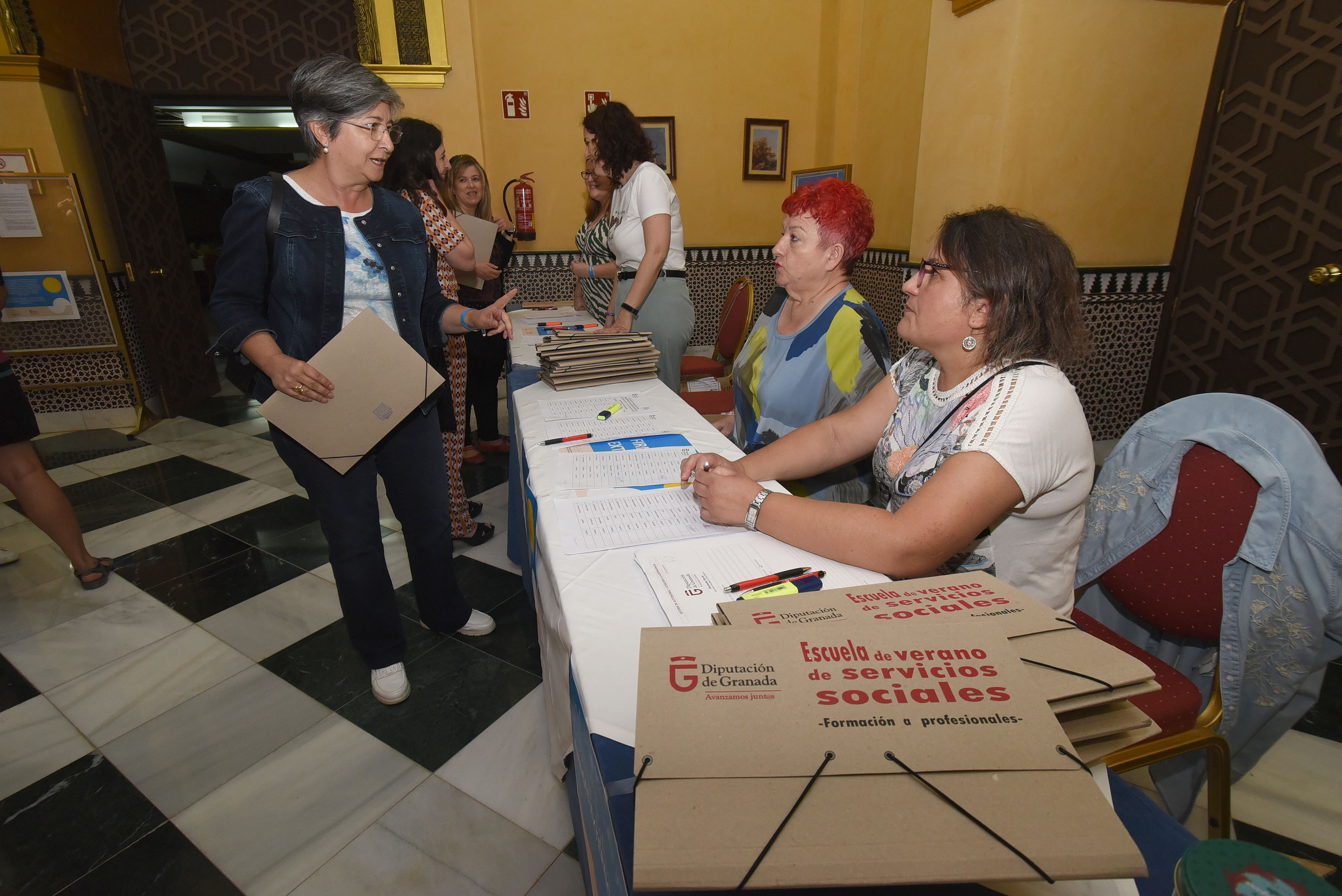Arranca en Almuñécar la Escuela de Verano de Diputación dirigida a 240 profesionales de los servicios sociales de la provincia 
